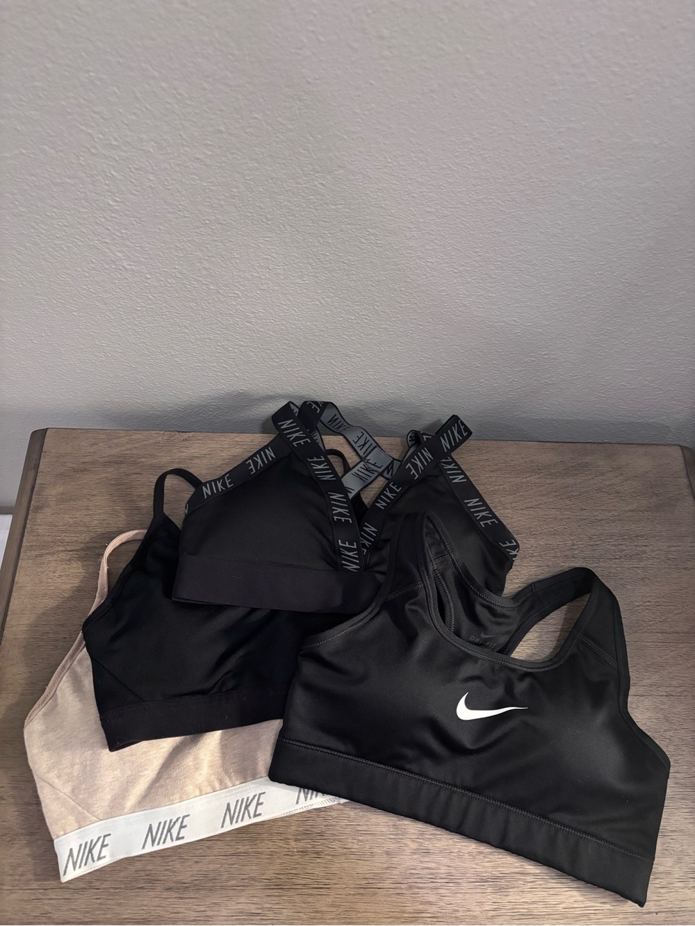 Nike Women’s Sports Bra Bundle